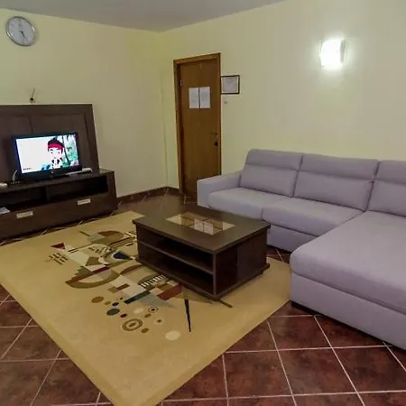 Apartament 7
